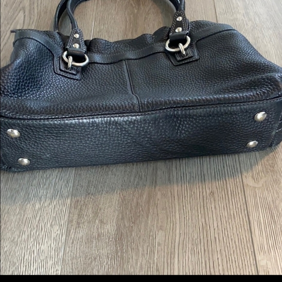 Beautiful Coach Handbag - Picture 7 of 7